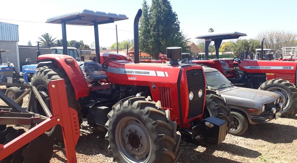 Massey Ferguson 460