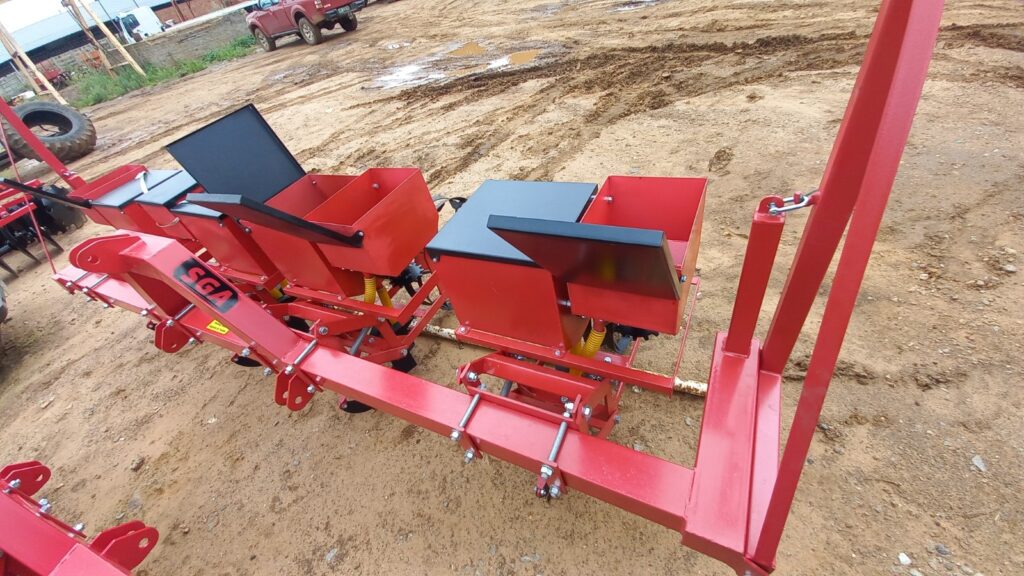 Row Maize Planter